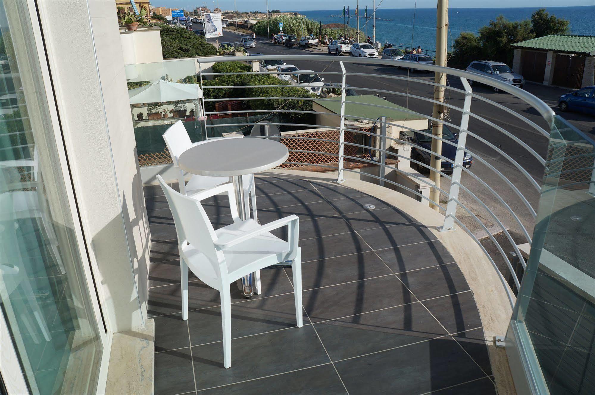 Hotel L'Approdo Anzio Exterior foto