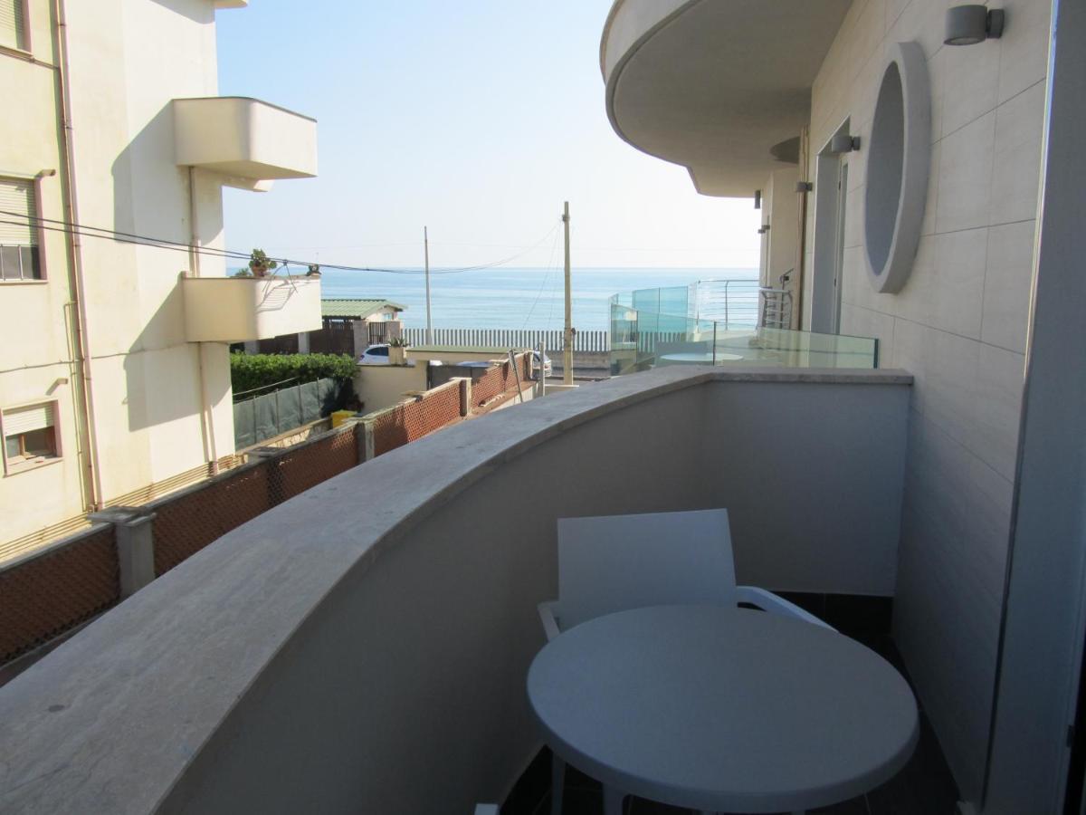 Hotel L'Approdo Anzio Habitación foto